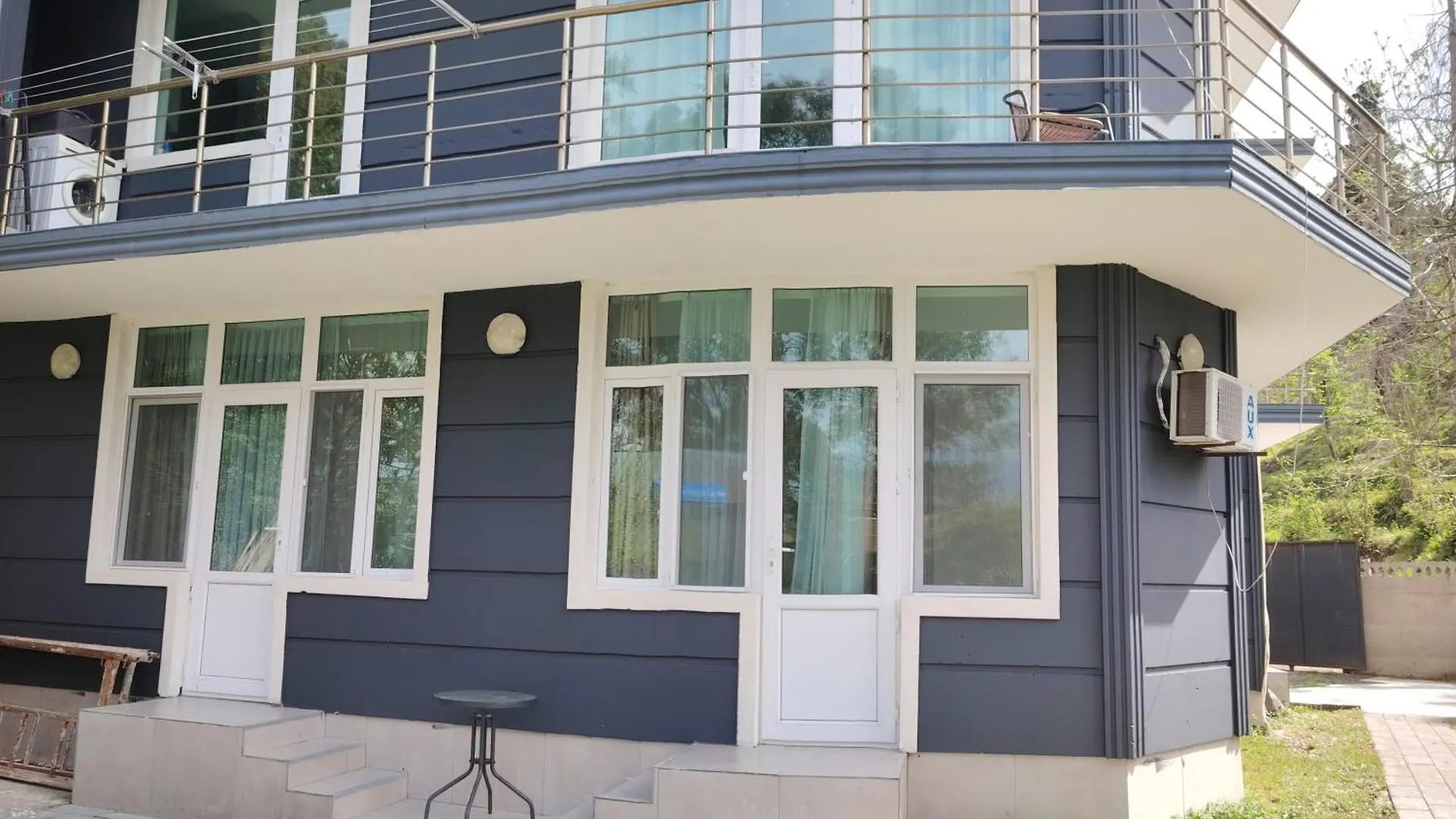 Villa Tg Batum